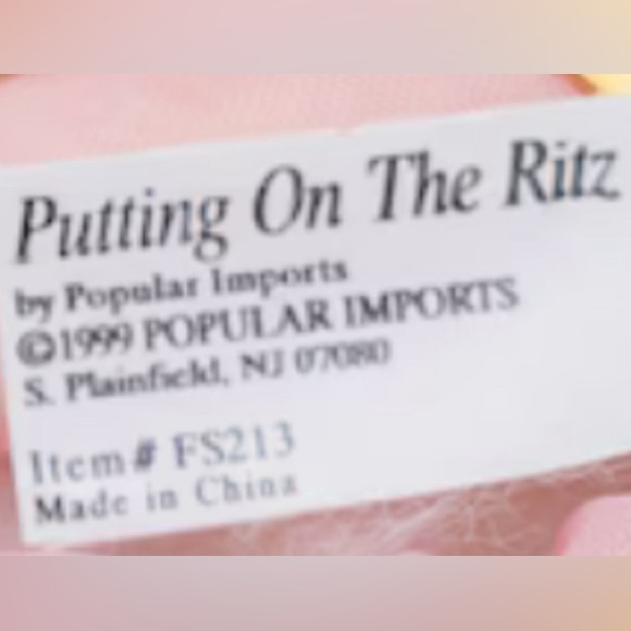 Vintage Coral Pink Coin Purse, Rococo Style, 1990's Tiny Handbag for Change - Picture 3 of 12